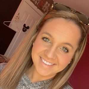 Meet your Posher, Madelyn